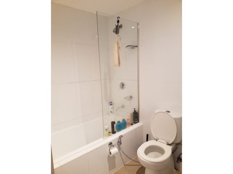 Excellent Location in A Convenient Neighborhood